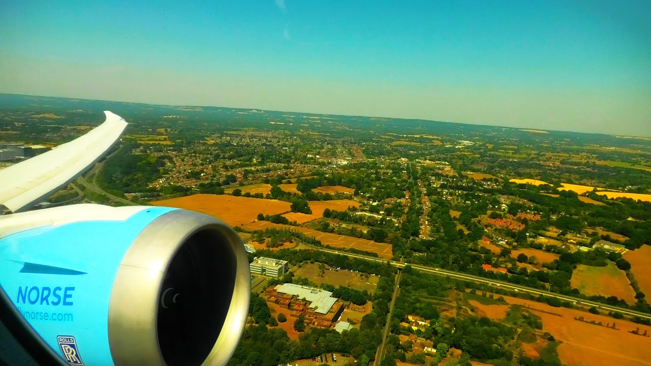 Boeing 787-9 Dreamliner Spectacular Take Off From London Gatwick, LGW -  Norse Airlines