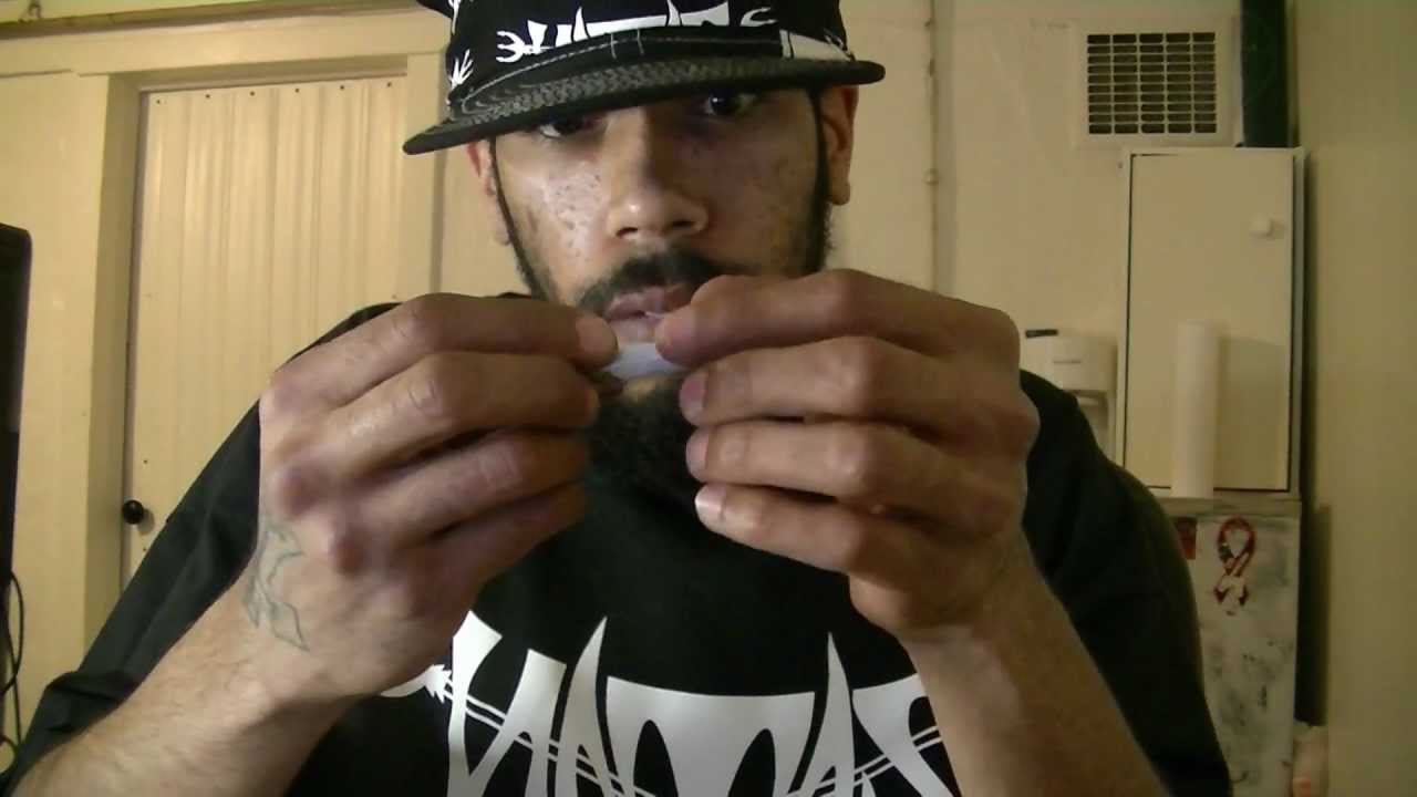 Demon show's yall how to roll hash joints