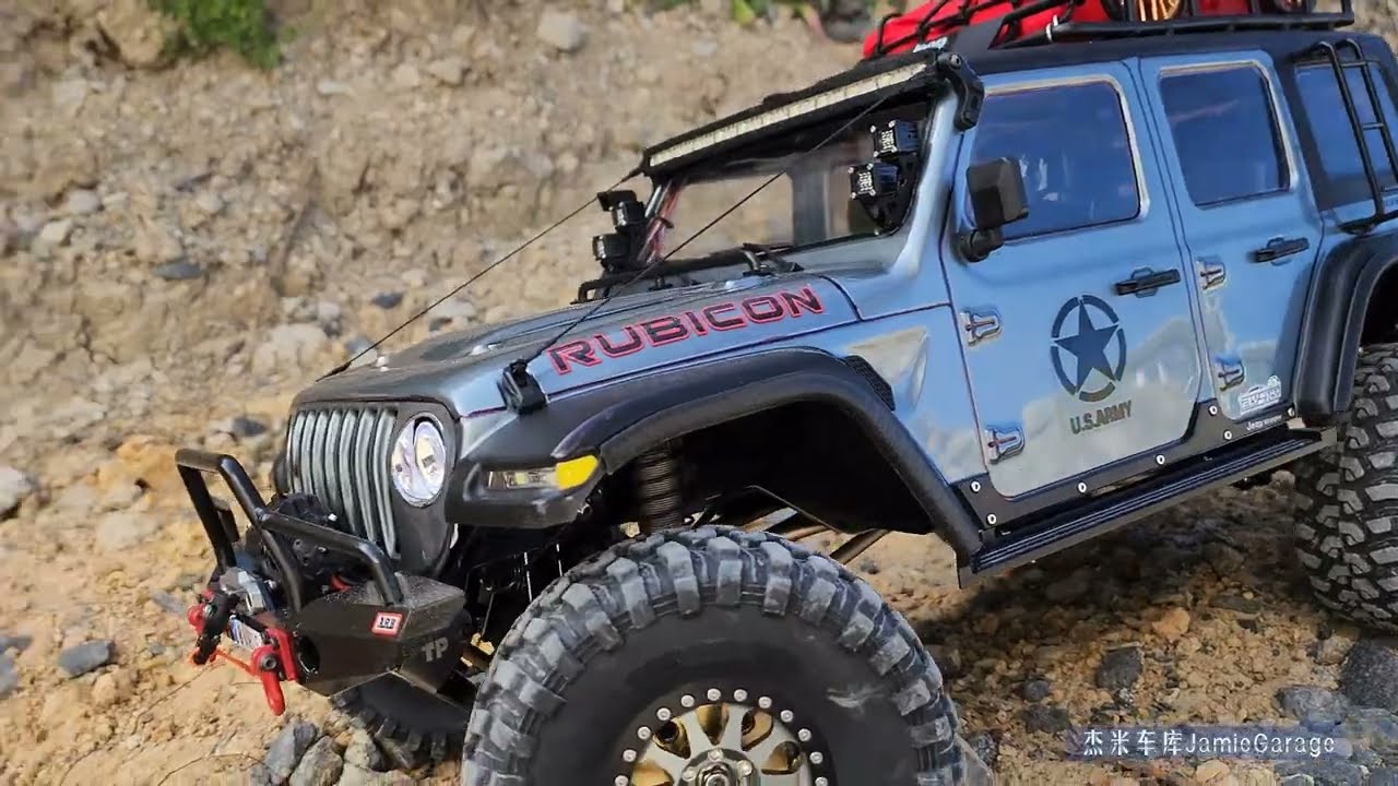 YK4082 (Absima Yucatan) 1/8 Jeep Rubicon RC crawler around the neighbourhood