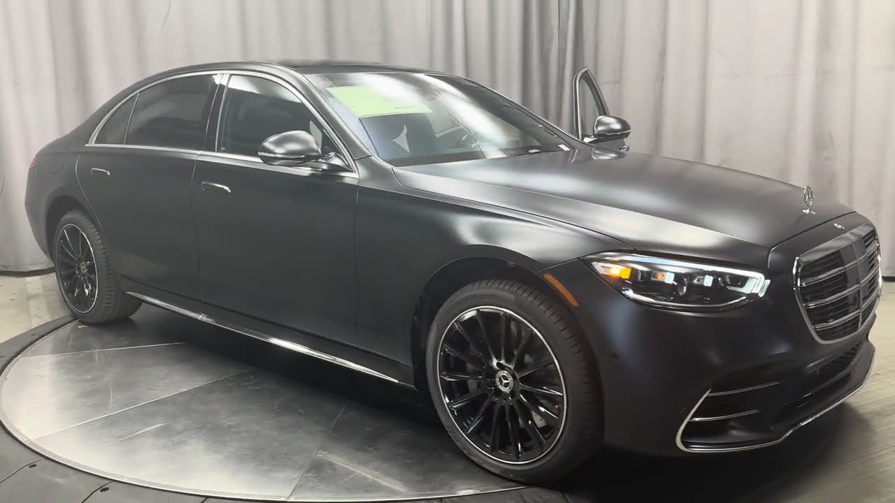 2026 MERCEDES BENZ MANUFAKTUR Night Black Magno