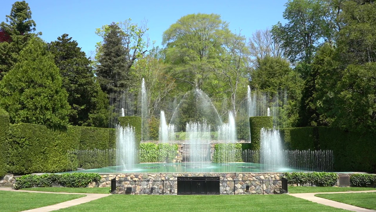 Open Air Theatre Fountain Show