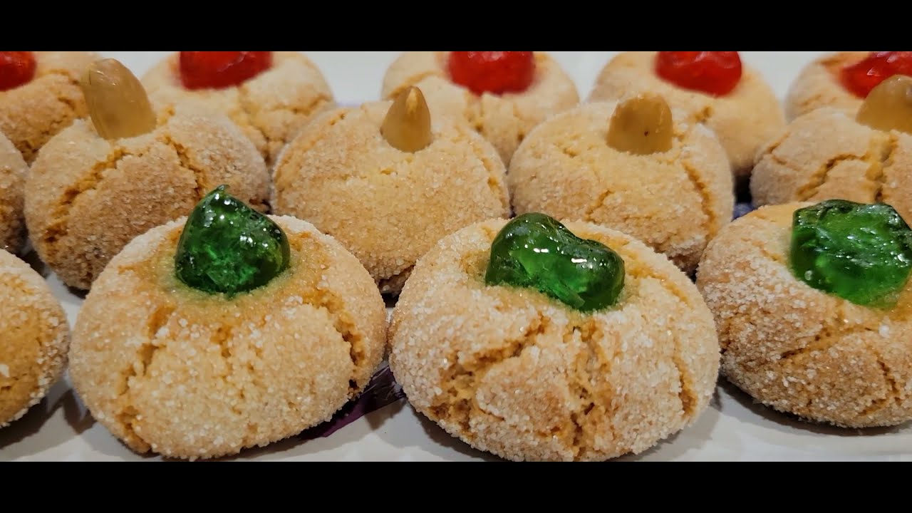 Amaretti ,italian almond cookies #almond#italiancooking#italia#italianrecipe#ricetta#italiancookies