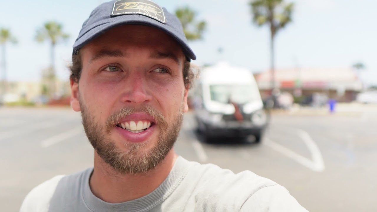 Я остался в городе, который захватил Ван Лайферс.