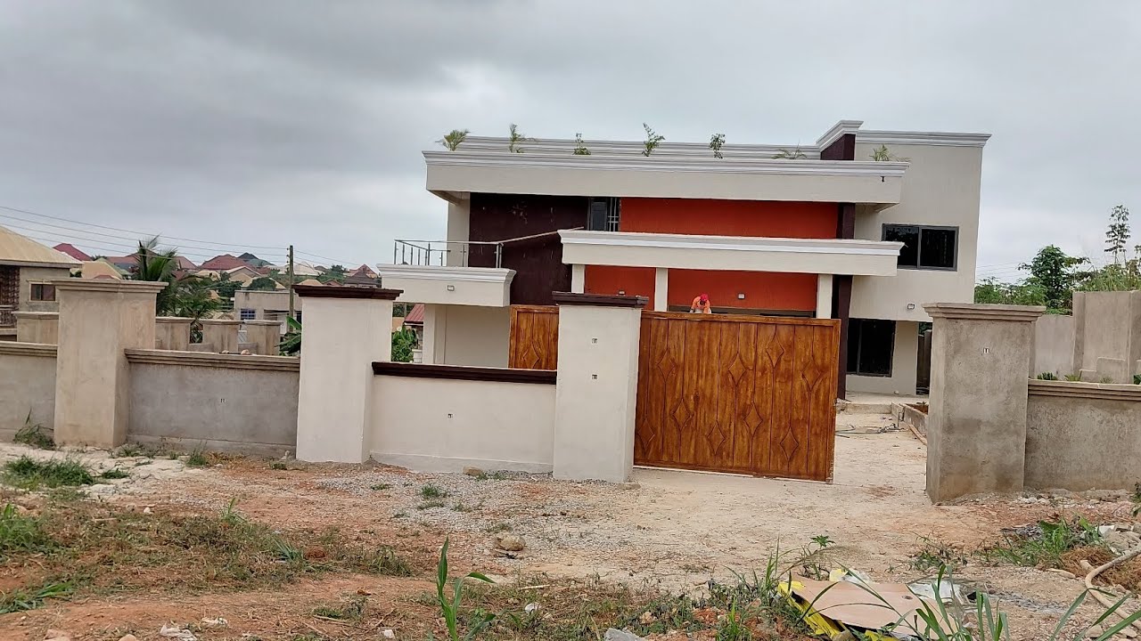 I found one of the best designed house, it's incredible and must see..