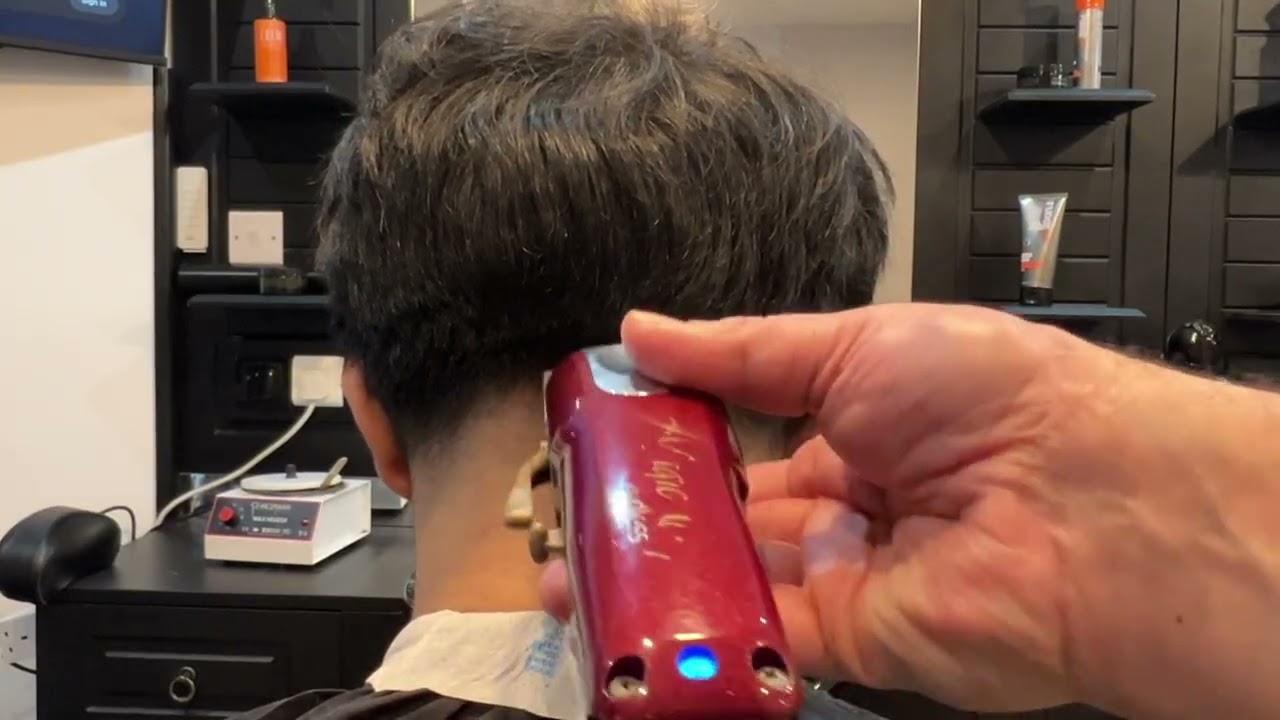 taper fade! #barber #fade #hairsalon #taperfade 