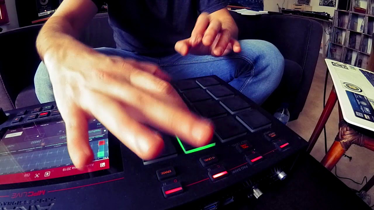 Robert Jean &deg;&deg;&deg;Galaxi&deg;&deg;&deg; Finger drumming