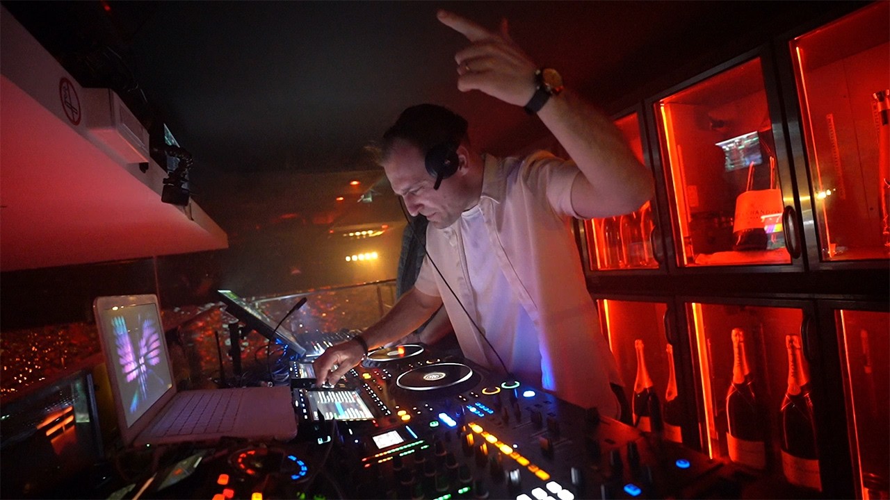 Electro House DJ set in Lyon | French Candy