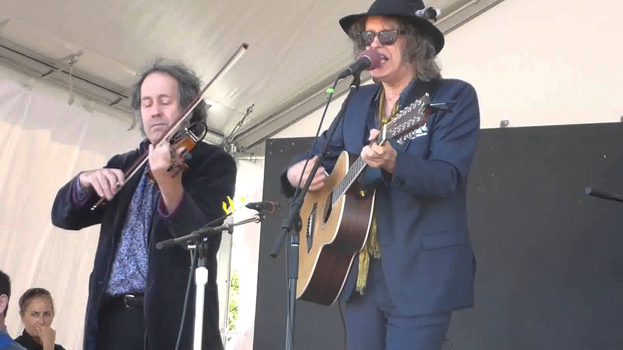 Mike Scott & Steve Wickham (The Waterboys)-Raggle Taggle Gypsy-Vancouver Folk Music Festival-2013