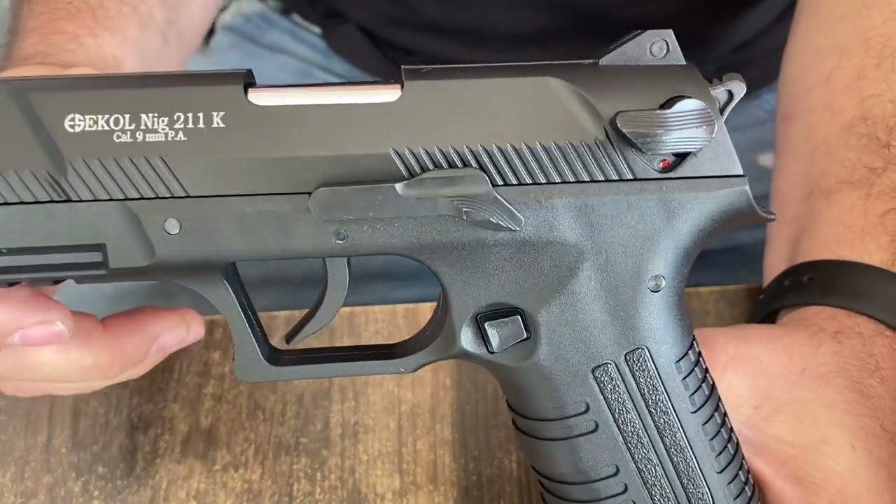 Pistola C&oacute;rdova R&eacute;plica Traum&aacute;tica