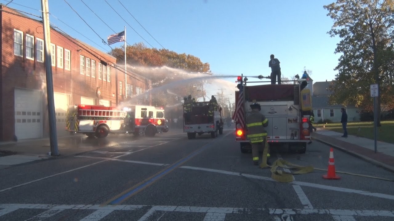 Blue Point,NY Fire Department Engine 5-2-7 Wetdown  11/13/16
