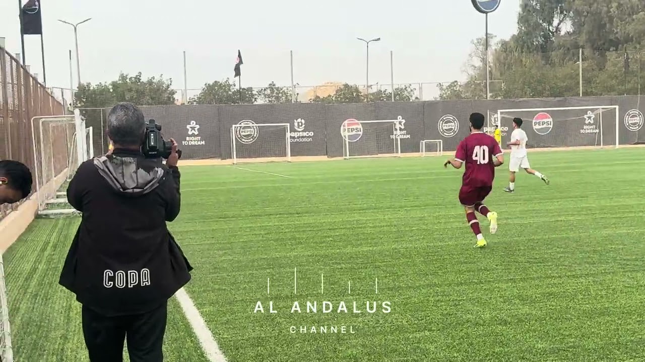 شاهد الشوط الأول من مباراة الهرم و بلاك استار في مسابقة القسم الرابع ومكسب الهرم ٢ : ١