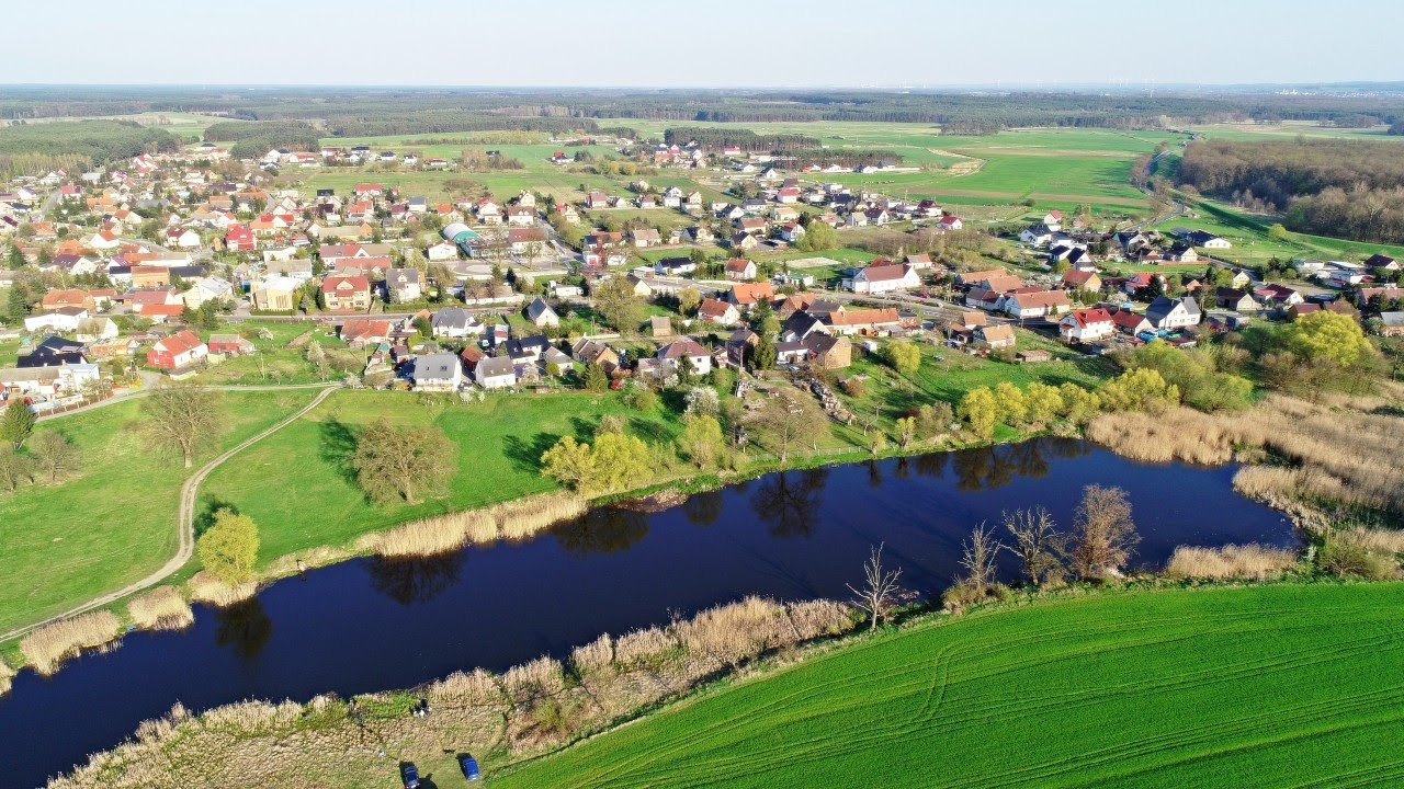 Przyborów z lotu ptaka 4K (Gmina Nowa Sól)