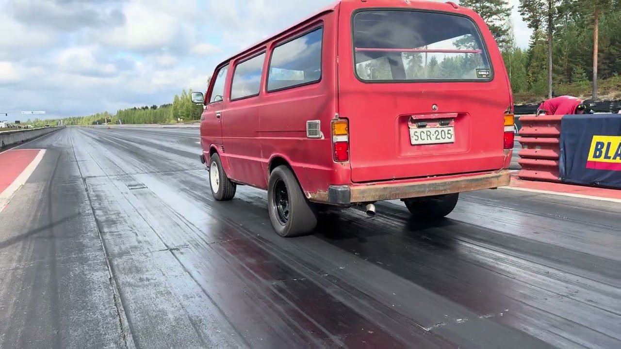 Hiace in Motopark Raceway 5.9.2025