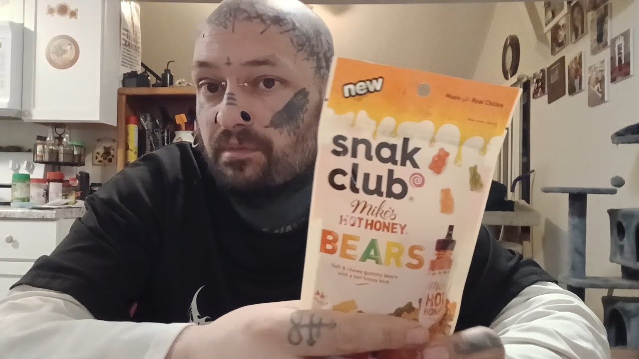 Snak Club: Mike's Hot Honey Gummy Bears Taste Test Review 