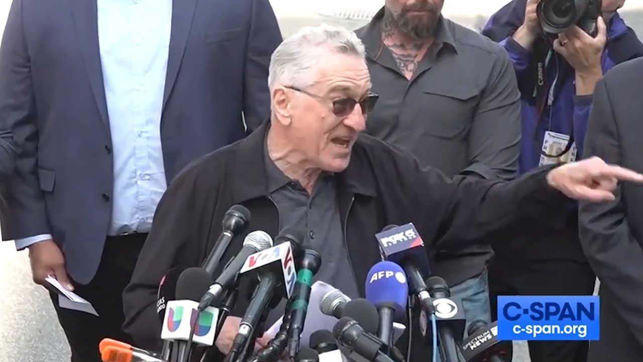 NEW: Robert De Niro HECKLED as Actor Goes on Deranged Anti-Trump Rant