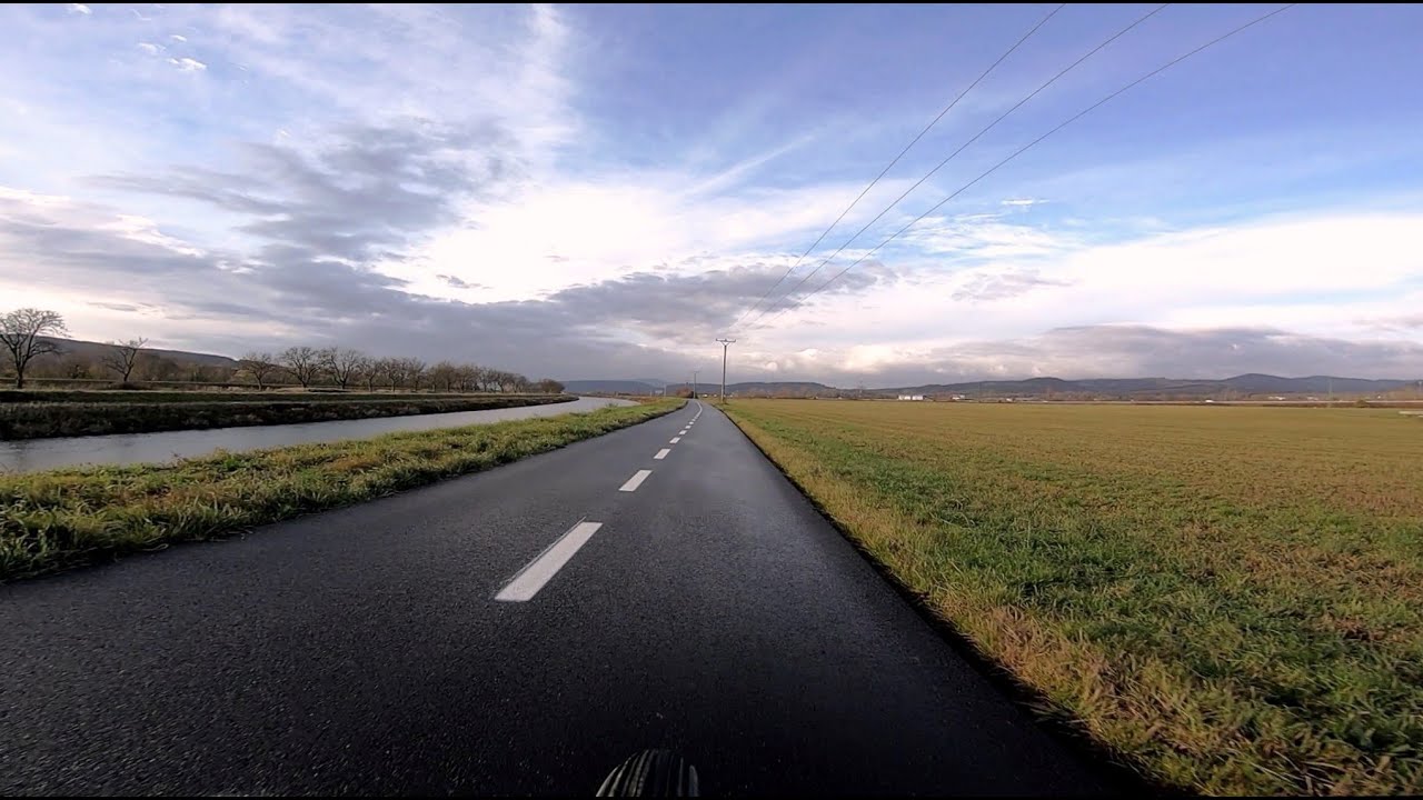 Vážska cyklomagistrála, úsek Trenčín - Nové Mesto nad Váhom