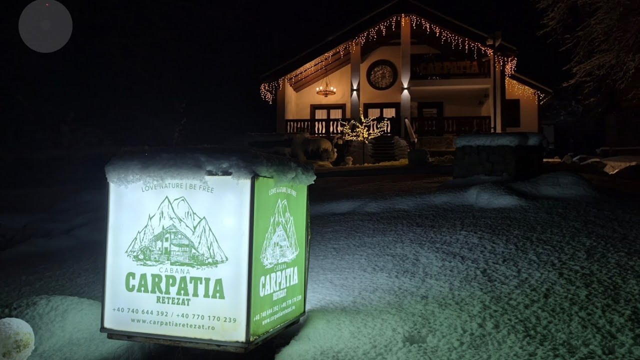 Trebuie sa stai cel putin o noapte aici (Cabanele Carpatia Retezat)