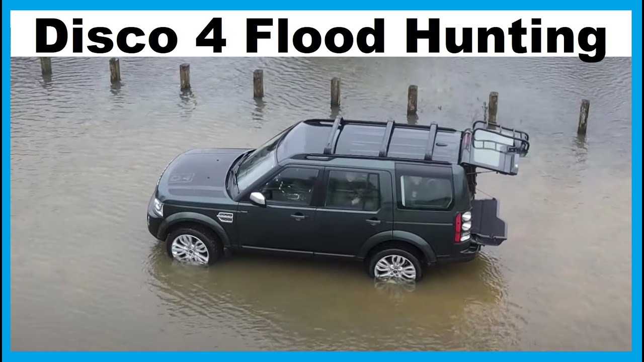 We Go Flood Hunting In Our Land Rover Discovery 4 / LR4