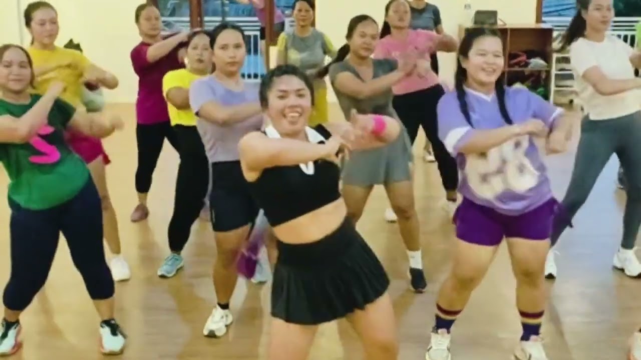 ZUMBA #Desi Girl#zinleoniesingaraja