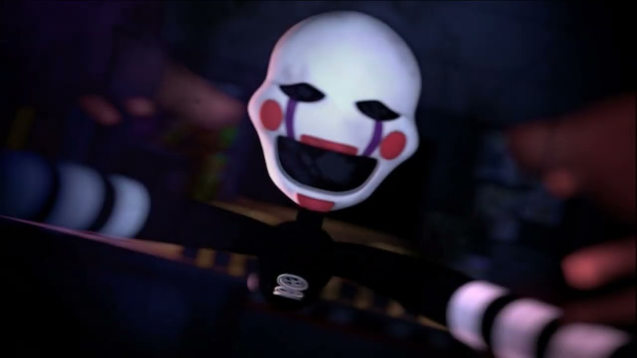 Random Animatronics Sing Just Gold