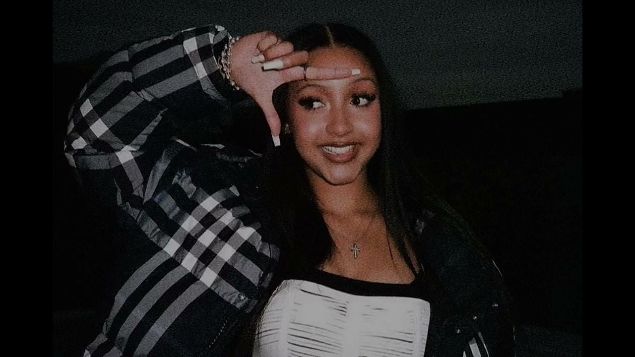 Amaarae & PinkPantheress - Kiss Me Thru The Phone pt2 (slowed+reveb)