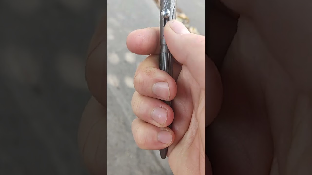 Rike knife Pen