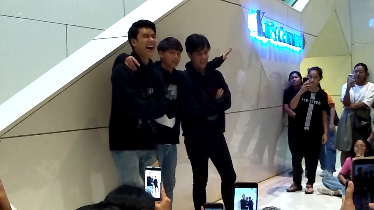 [05.10.2019] รวมพล นนน ชิม่อน และโอม จาก #Blacklist งานหนังสือ