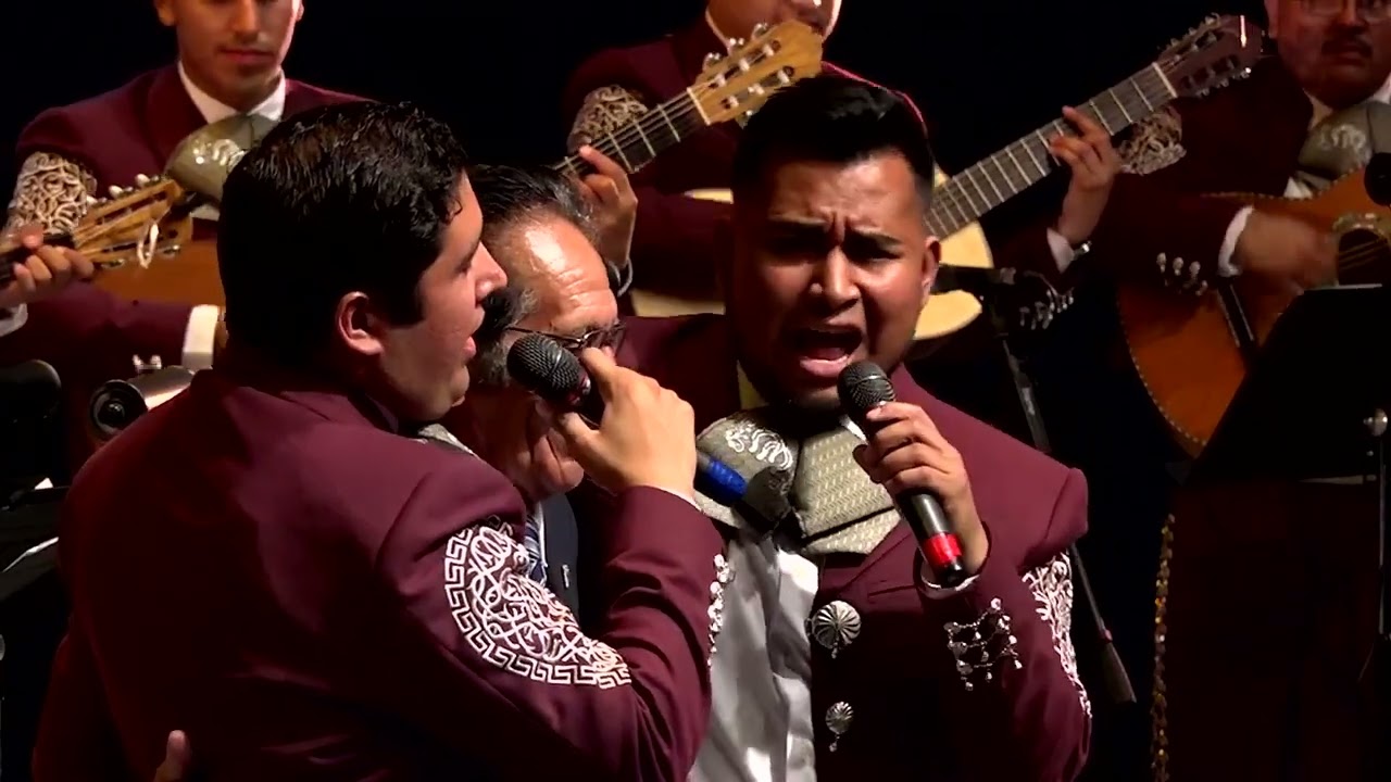 Popurrí a Los Silver Mariachi Canto a mi tierra de la Universidad Autónoma de Ciudad Juarez