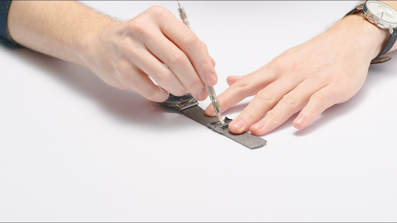 SKAGEN Watch Mesh Strap Adjustment Instructional