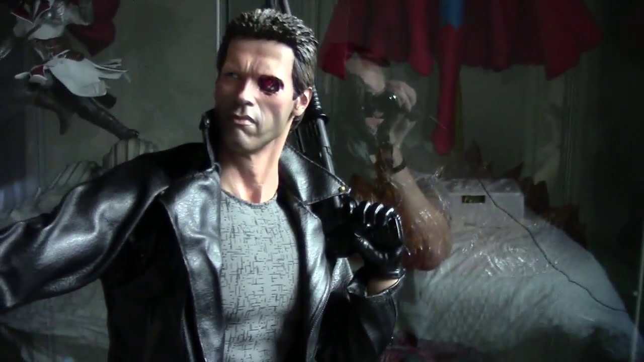 The Terminator T800 (1984 version) Premium Format Figure / Statue Review