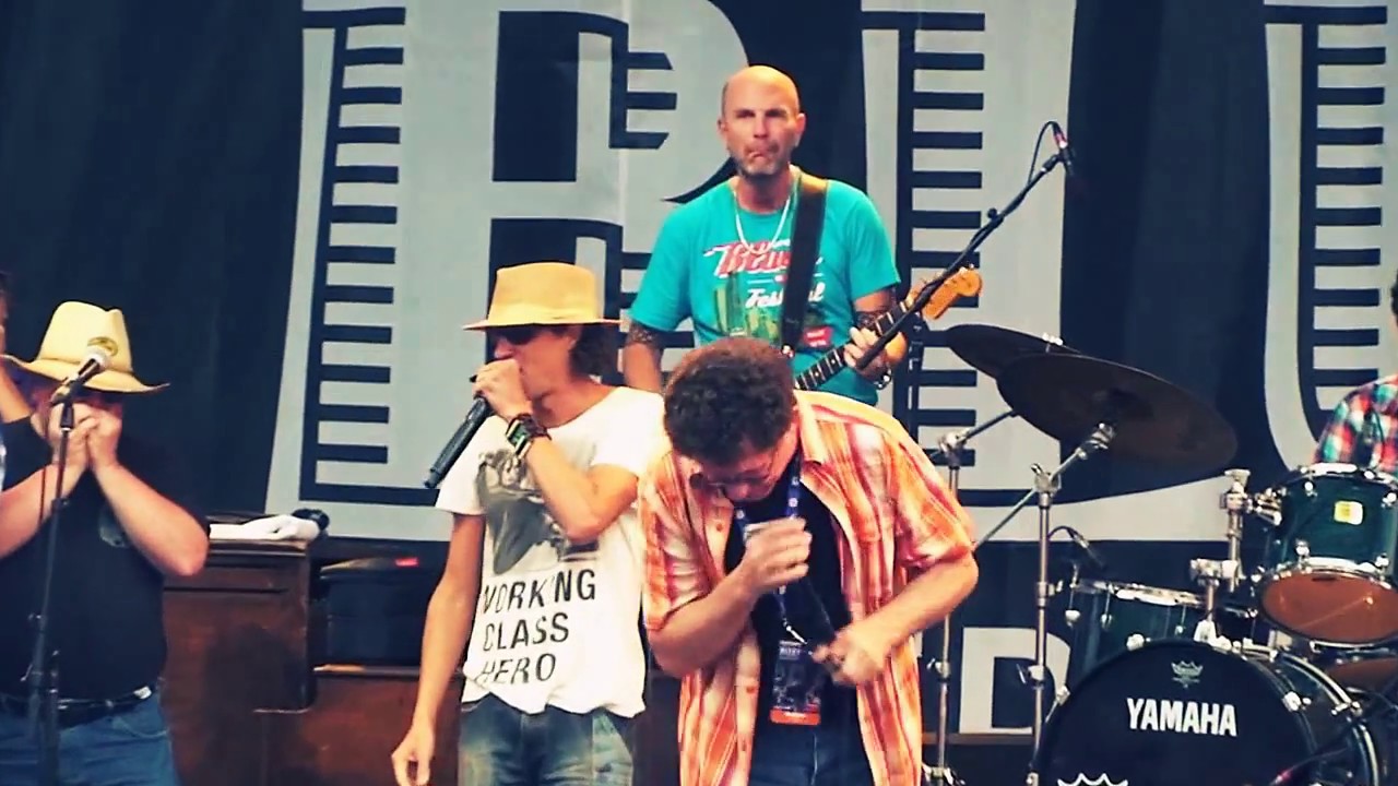 LEE OSKAR ORCHESTRA & David Rotundo SUPER WAR HARP! Tremblant BLUES Festival Canada 2013