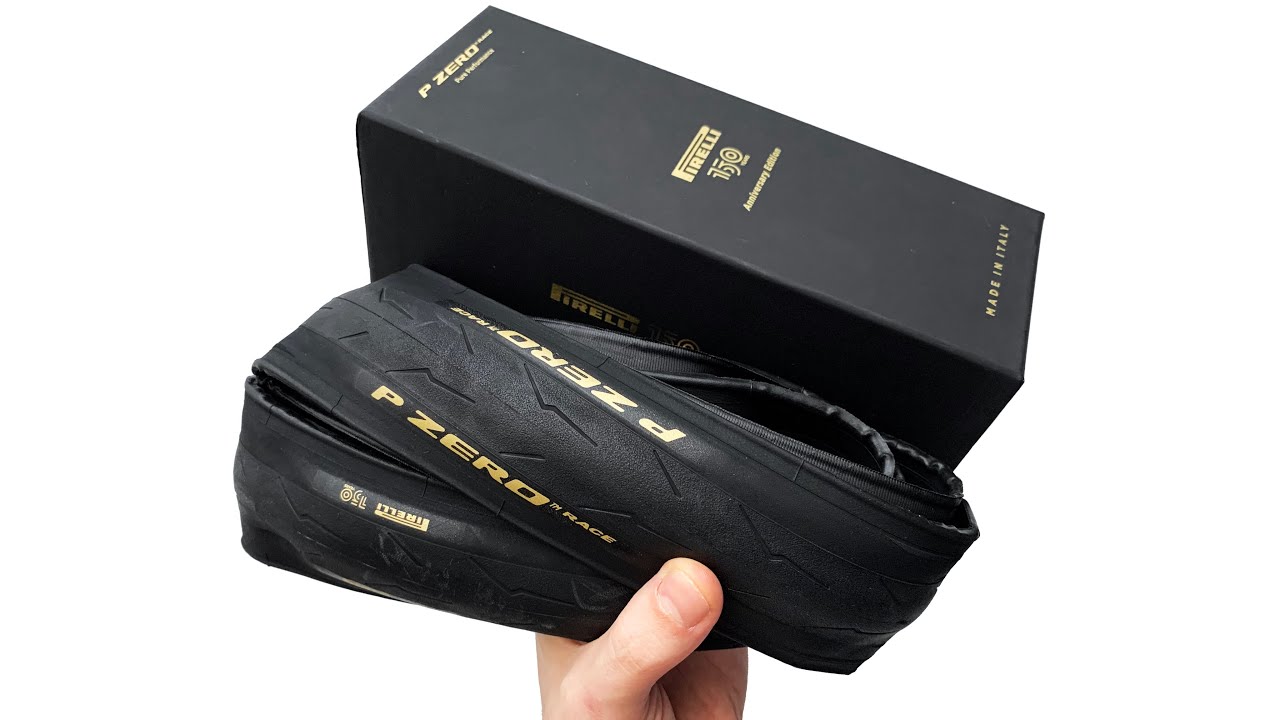 Pirelli P Zero Race 150 Anniversary Ker&eacute;kp&aacute;r K&uuml;lső