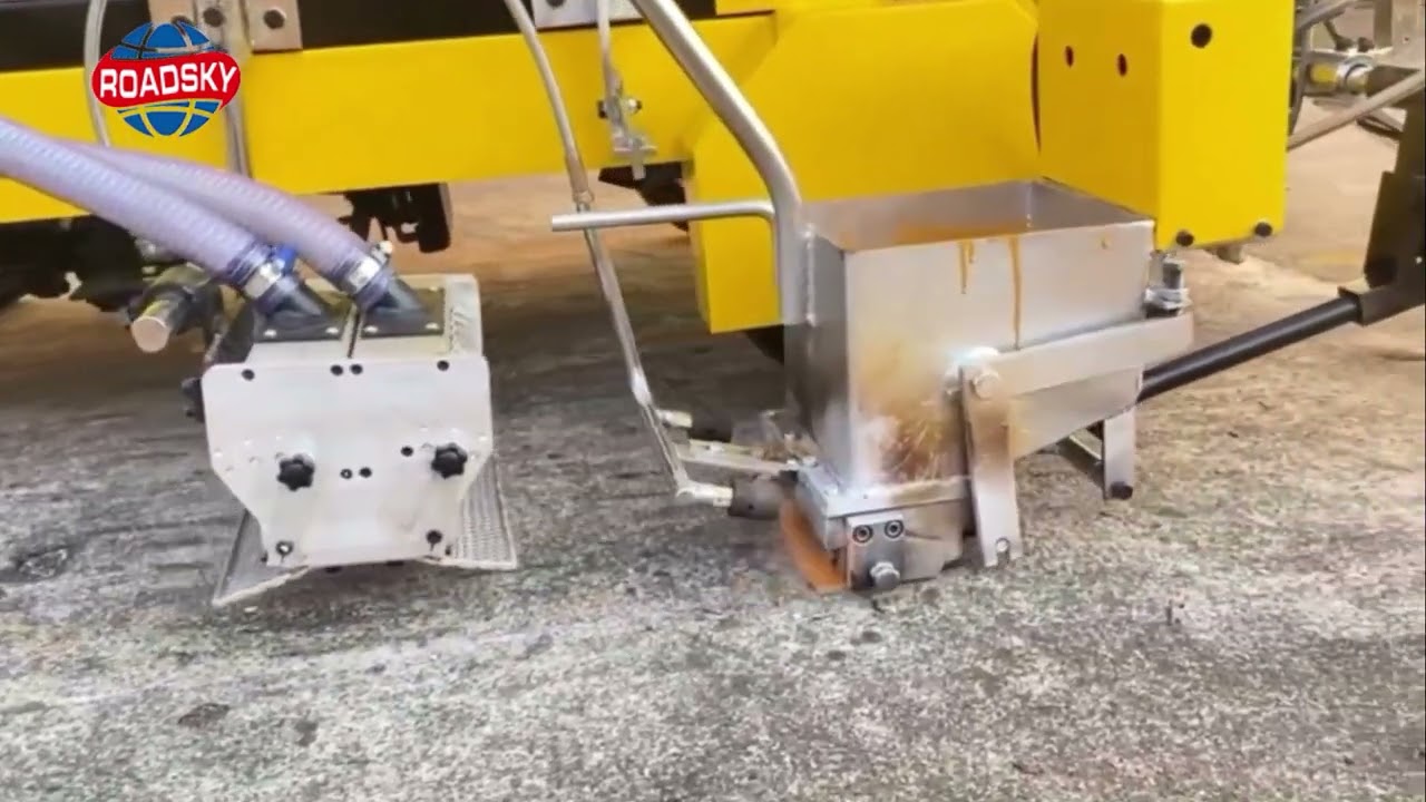 RS-15D Multifunctional Hot Melt Road Marking Machine - RoadSky