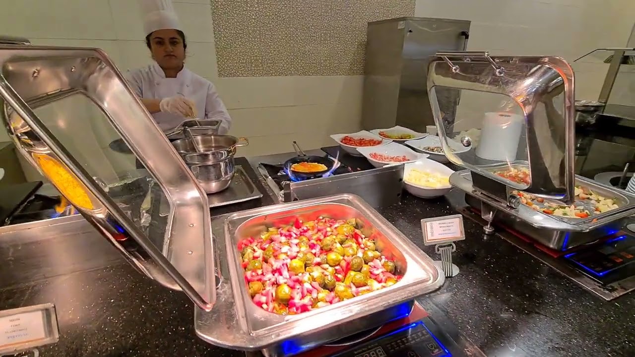 Завтрак в Отеле Diamond Premium Hotel & Spa