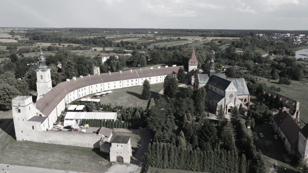 Sulej&oacute;w - klasztor Cysters&oacute;w