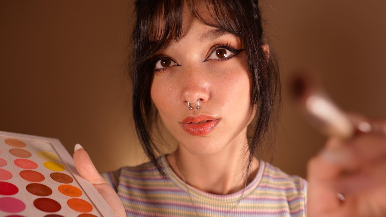 ASMR te maquillo | ASMR Soft Spoken 🌙