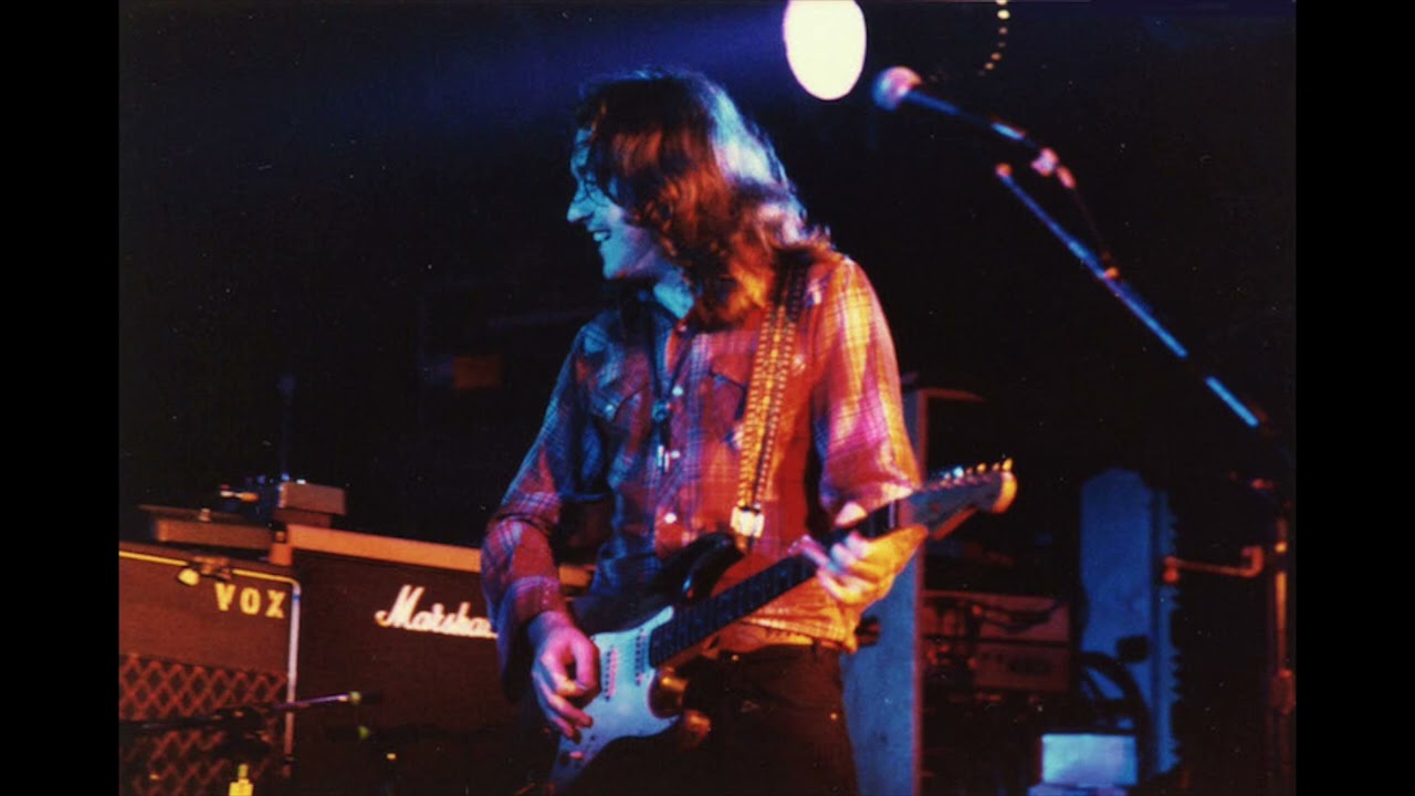 Rory Gallagher - Seven Days jam (live)