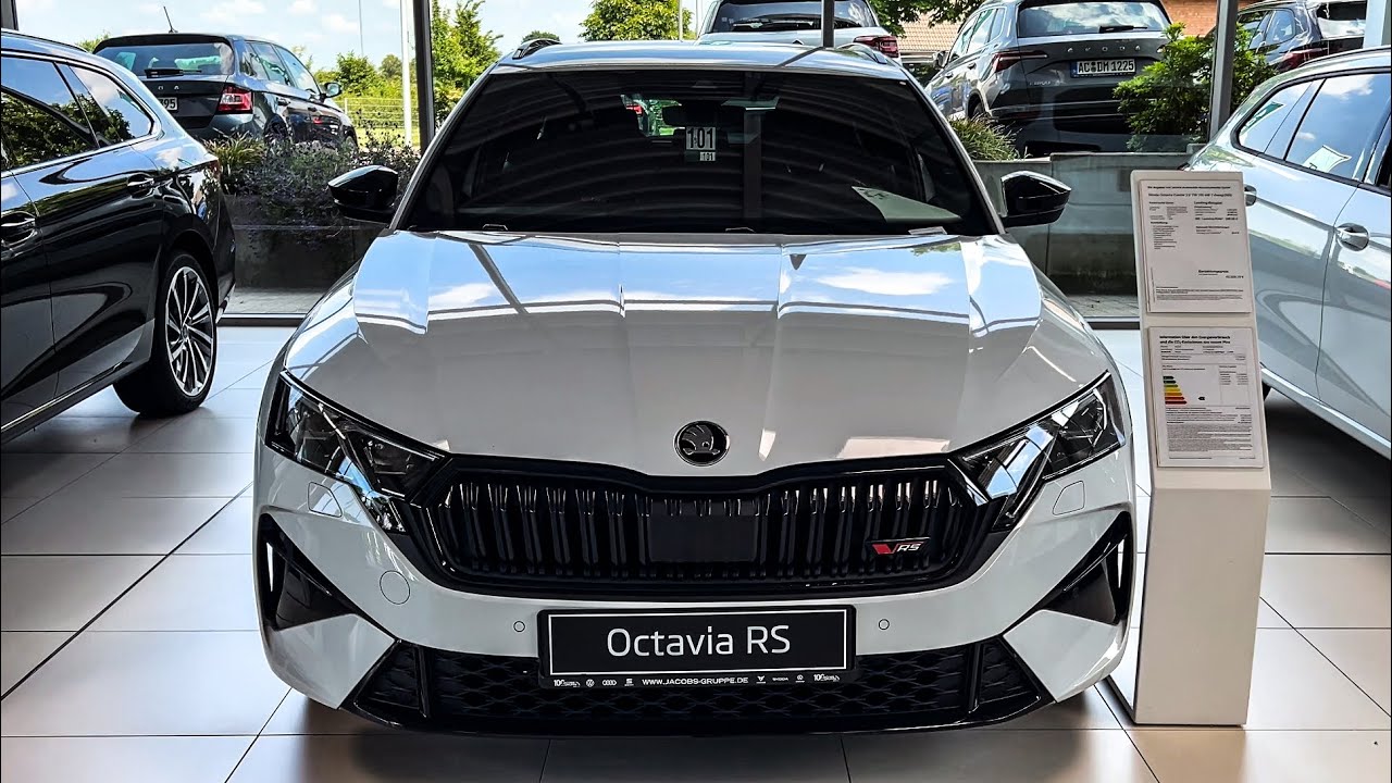 Skoda Octavia RS 2025 - Interior and Exterior