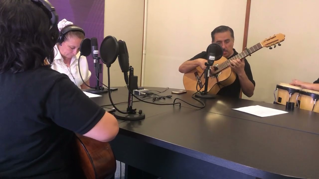El Trio Guanajuato en el 65 aniversario de Radio Universidad de Guanajuato