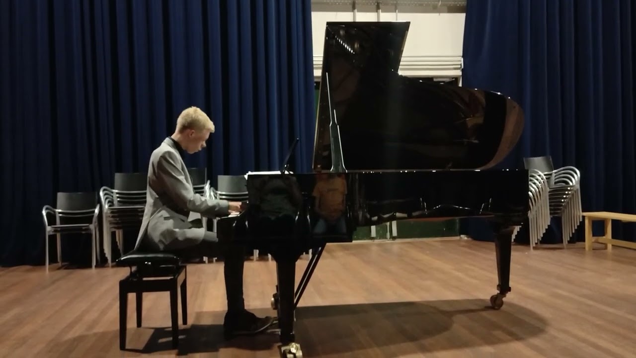Prelude no. 5 Alla Marcia - Rachmaninoff