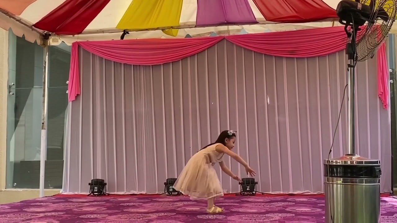 Little princess 👑 Atenzin Yangkyi is performing