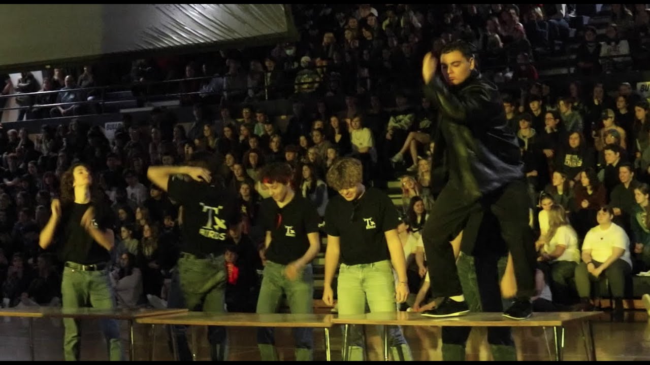 West Albany Senior Air Guitar 2023
