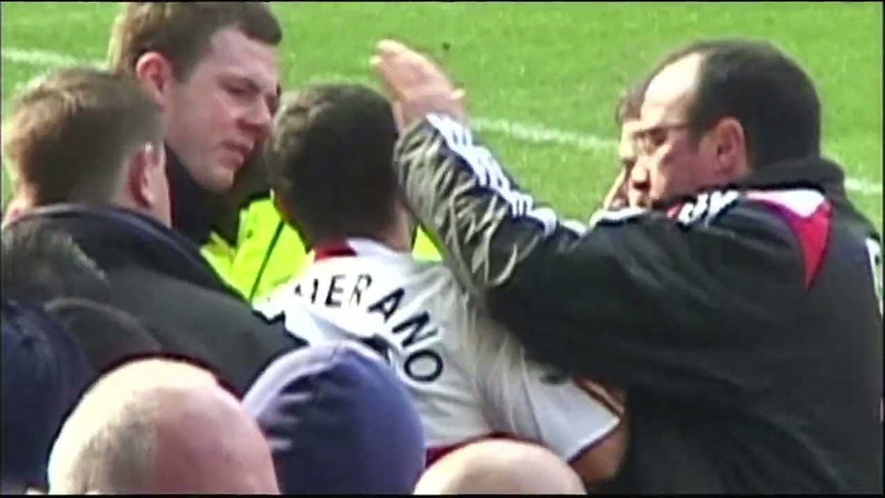 Javier Mascherano gets a Red Card for Dissent at Old Trafford Manchester United v Liverpool 23.03.08