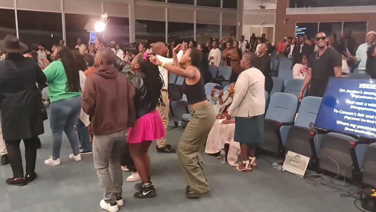 Gcina and Friends || Worship Medley 