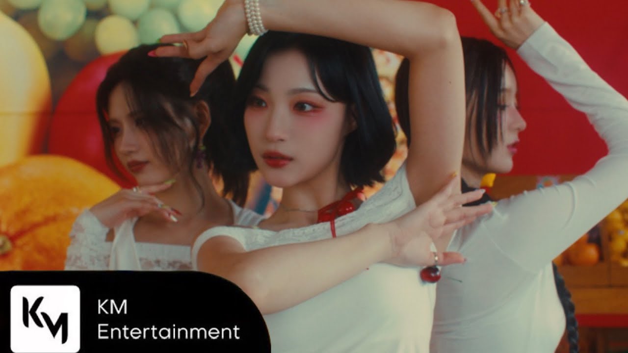 ICHILLIN'(아이칠린) &lsquo;XL (Extra Love)&rsquo; Performance Video