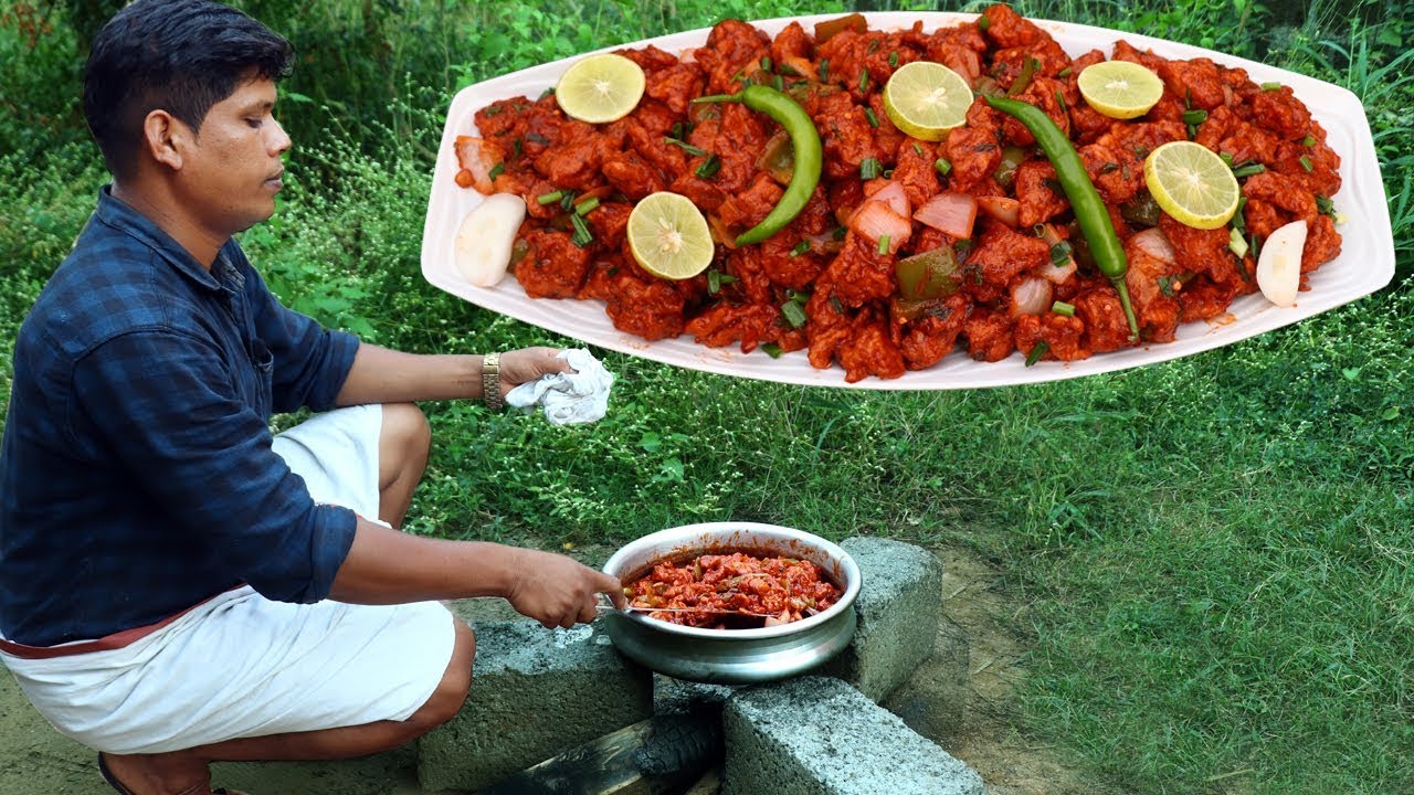 RESTAURANT CHILLI CHIKEN | Spcy Indian Recipe | Village Food Channel