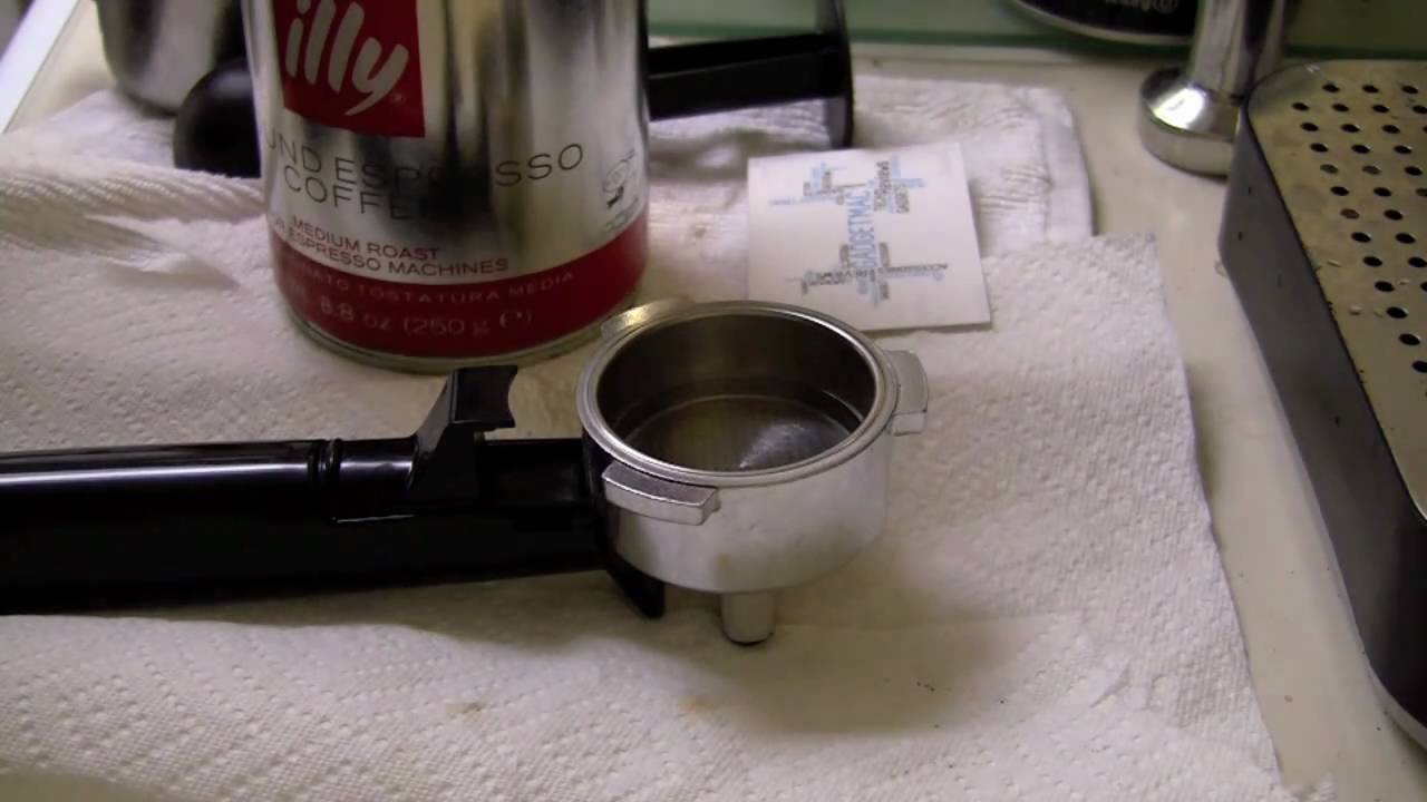 Making Cappuccino With The Cuisinart EM-100