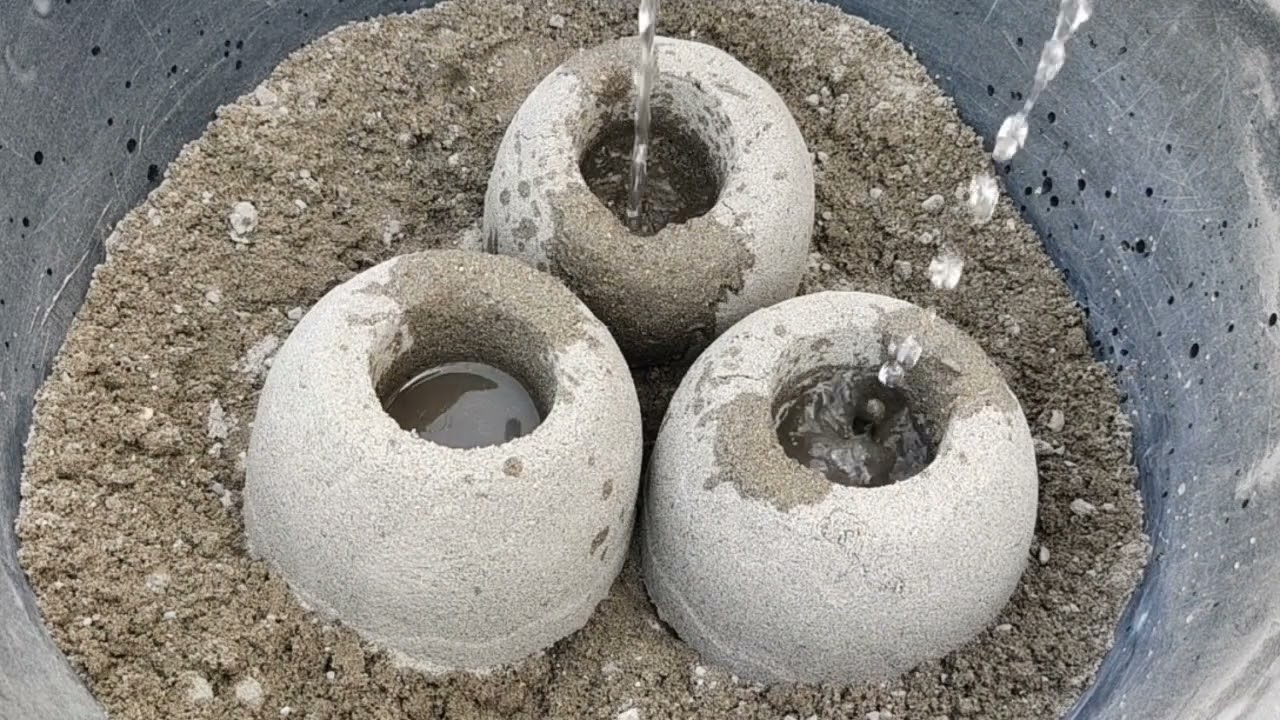 Satisfying asmr video pure crispy sand 💦 crumbling