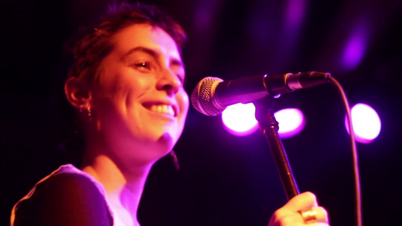 Abya Yala Music - Violeta en memoria de Javiera Barreau