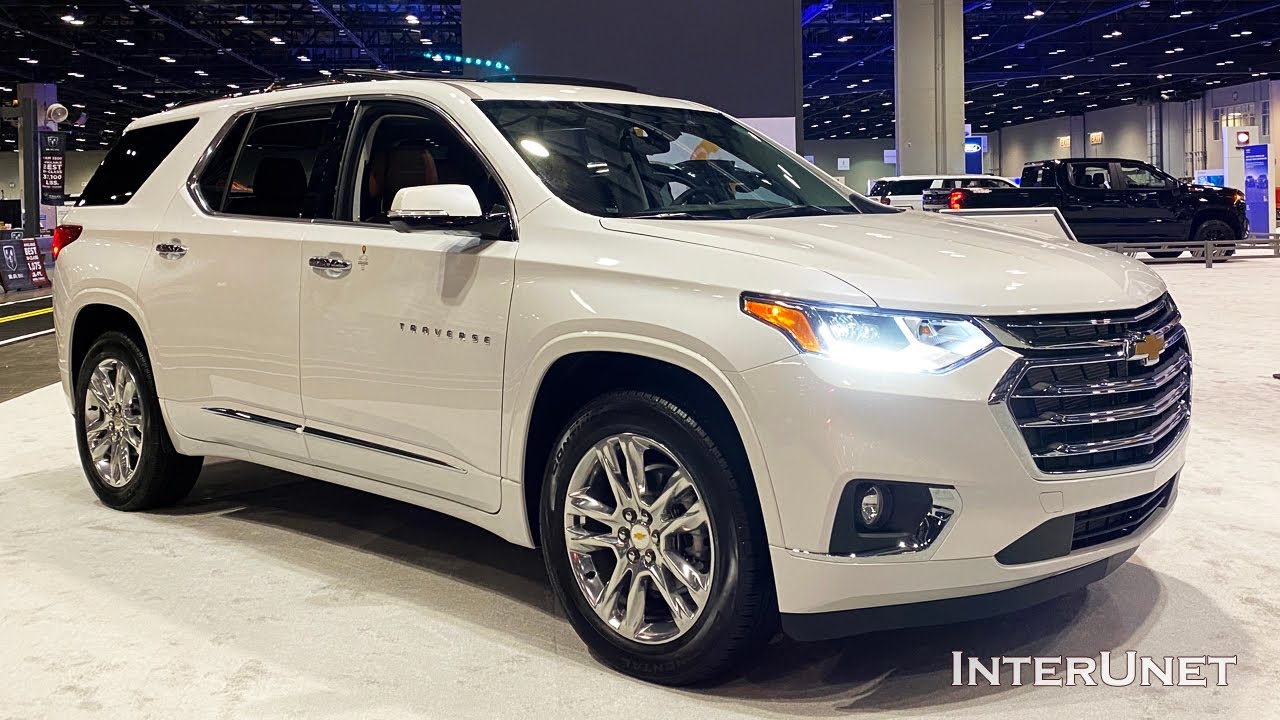 Luxury Trim of 2021 Chevrolet Traverse High Country FWD SUV